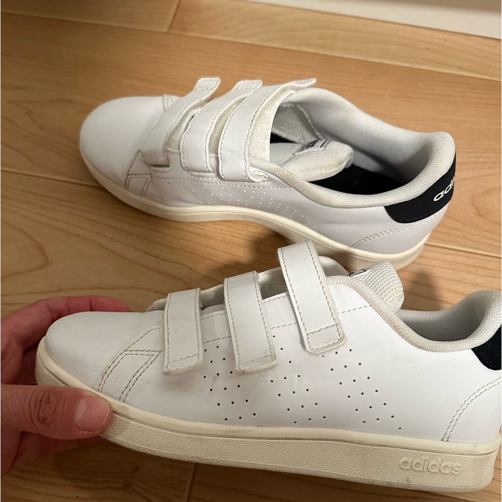 Adidas - Picture 7 of 9